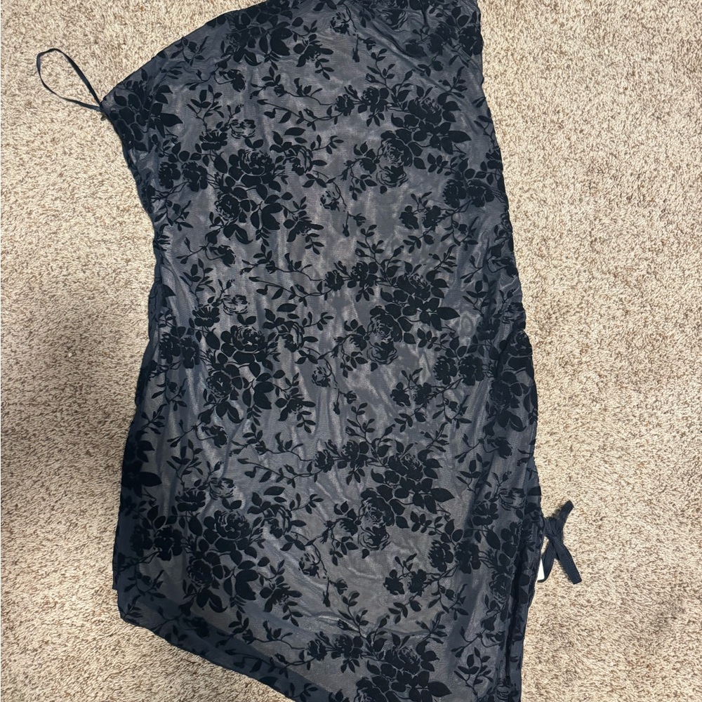 SHEIN Asymmetrical Black Floral Dress